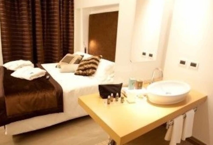 ベッドアンドブレックファースト Face To Face House