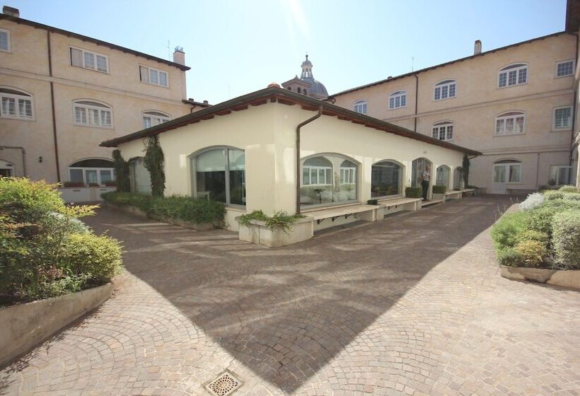 Bed and Breakfast Irooms Forum & Colosseum