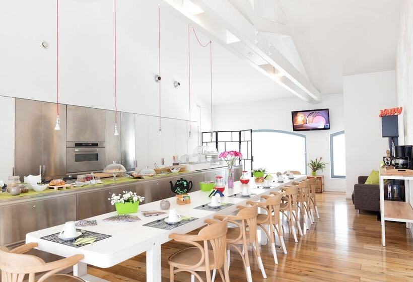 Bed and Breakfast Irooms Forum & Colosseum