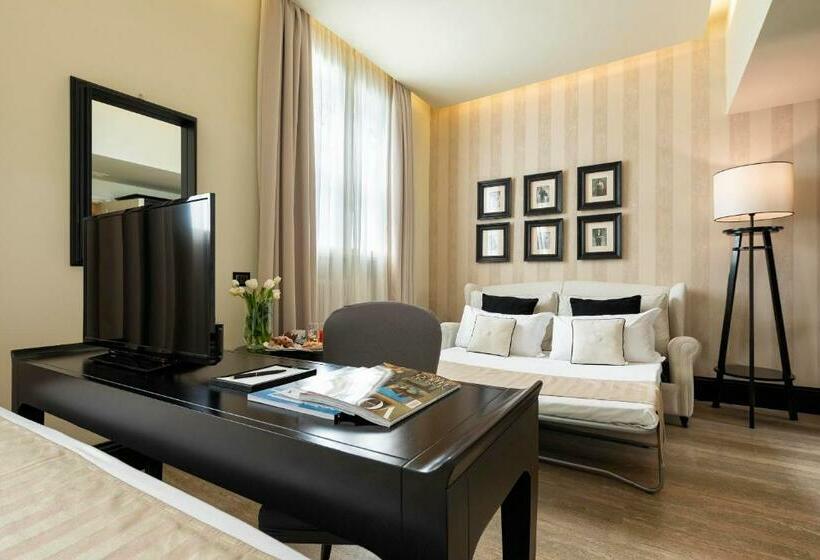 פונדק Profumo Maison Colosseo