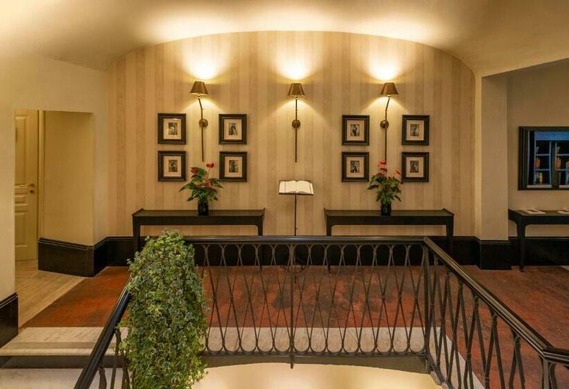 פונדק Profumo Maison Colosseo