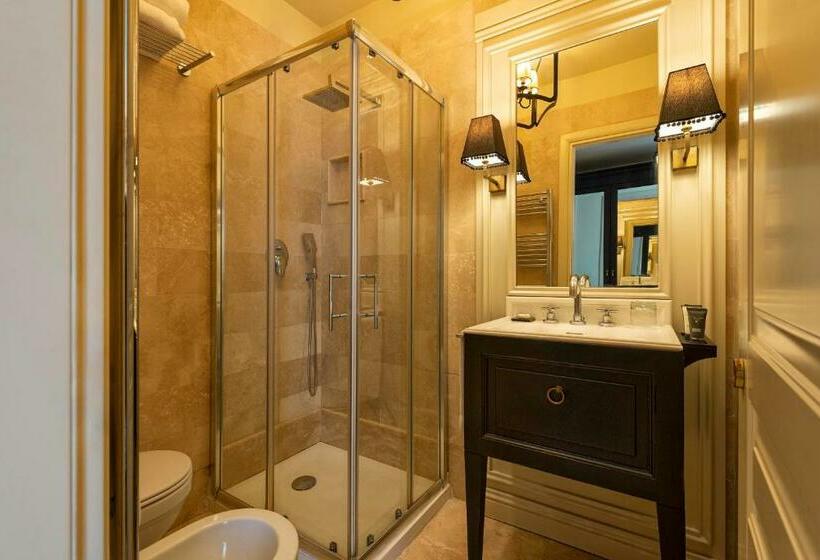 פונדק Profumo Maison Colosseo