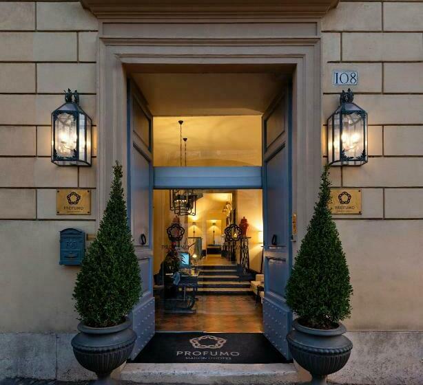 פונדק Profumo Maison Colosseo