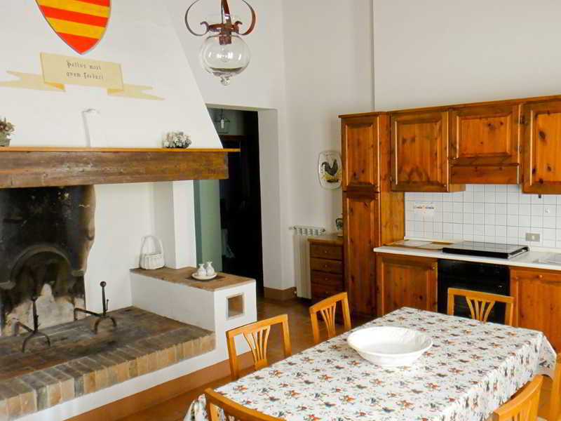 Tenuta Di Colle Alberti Agriturismo