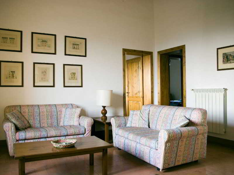 Tenuta Di Colle Alberti Agriturismo