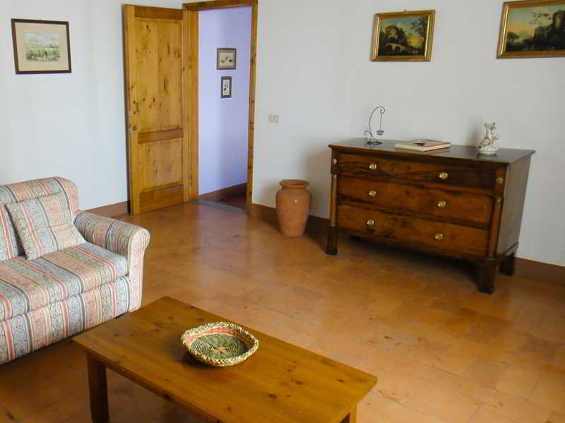 Tenuta Di Colle Alberti Agriturismo