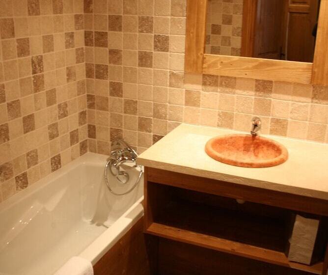 Chalet Des Neiges : La Cime Des Arcs