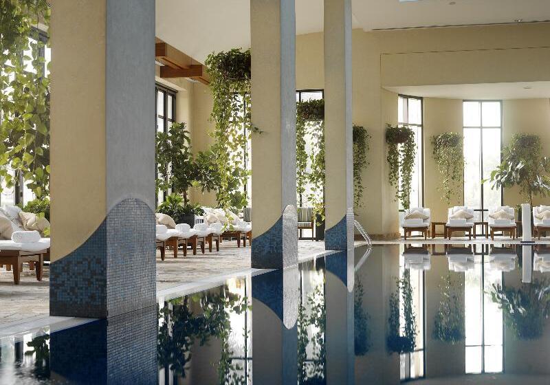 Grand Hyatt Residence