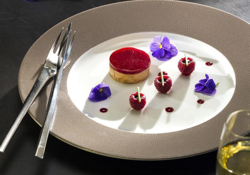 Heliopic Hotel & Spa