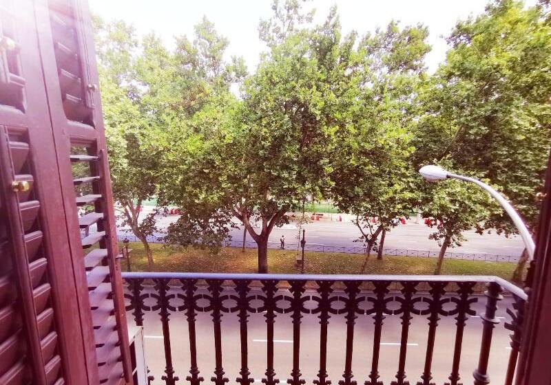 여관 Casa De Huespedes La Asturiana