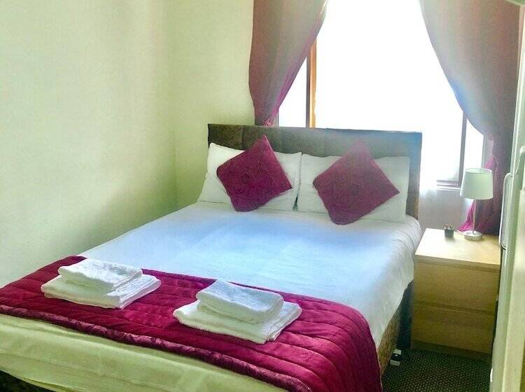 Хостел Dalry Guesthouse