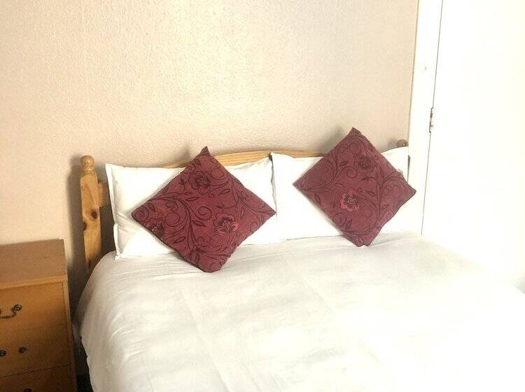 Хостел Dalry Guesthouse