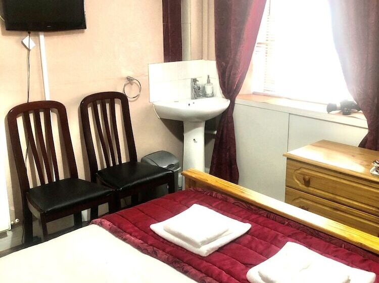 Хостел Dalry Guesthouse