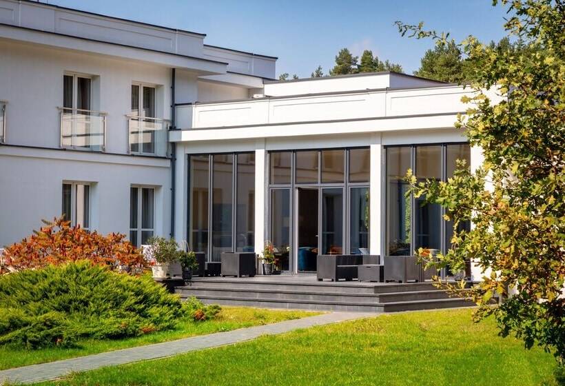 客栈  Perła Leśna Nadarzyn