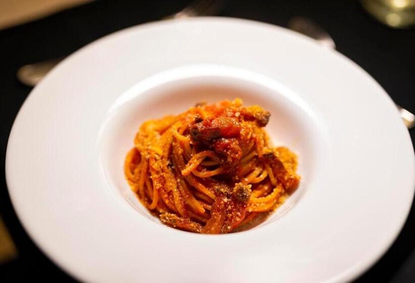 פונדק Profumo Maison Colosseo