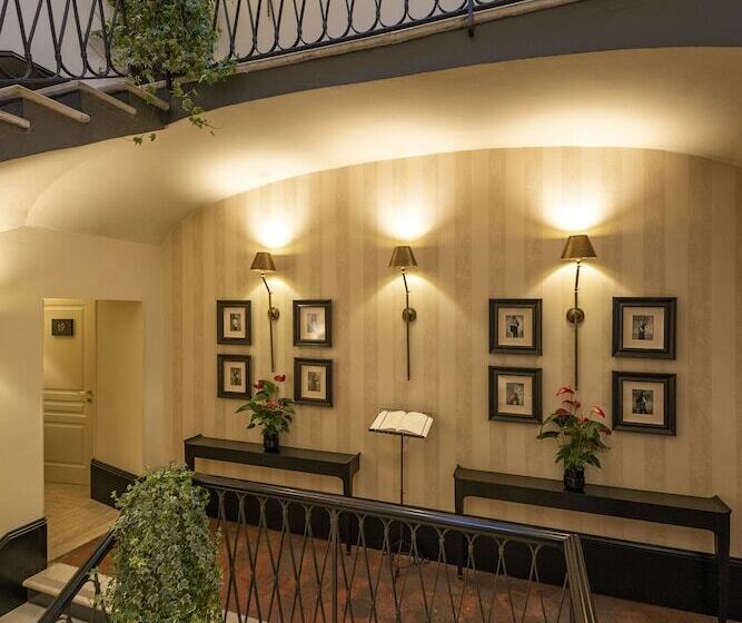 פונדק Profumo Maison Colosseo