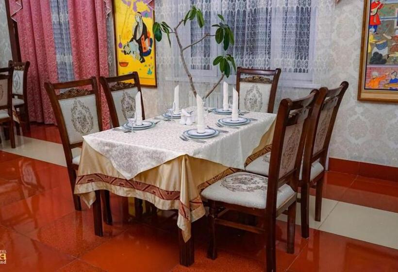 فندق Asia Samarkand