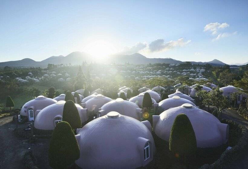 Отель Aso Farm Land