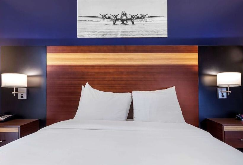 Avion Inn Near Lga Airport, Ascend Hotel Collection