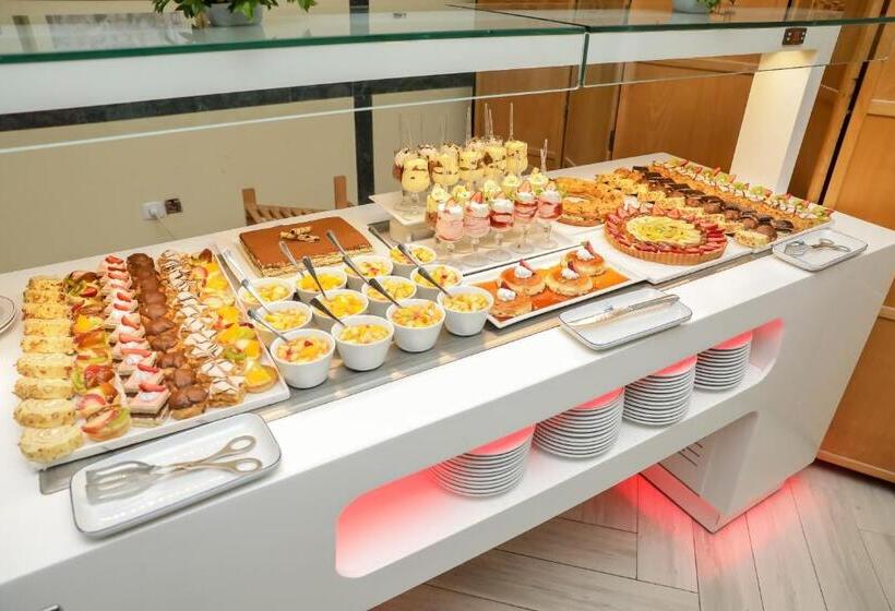 هتل Bizerta Resort Congres & Spa