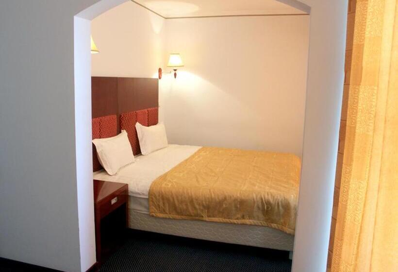 هتل Grand Bukhara