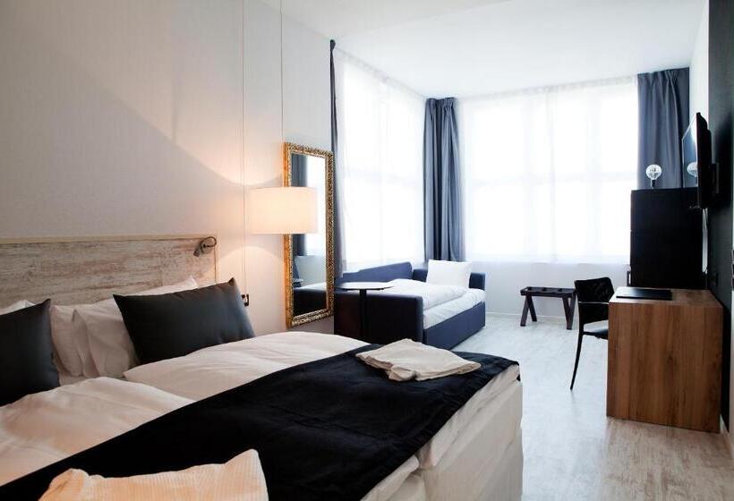 هتل Catalonia Berlin Mitte