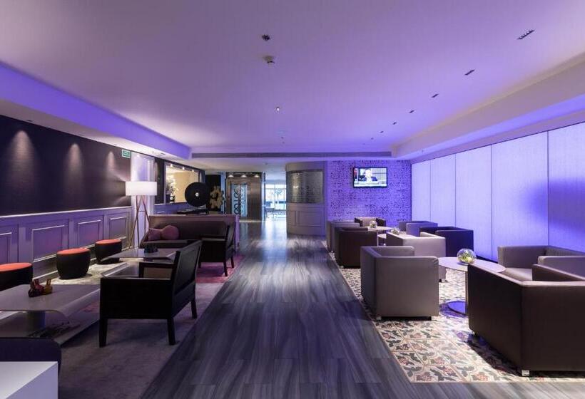 هتل Catalonia Square 4* Sup