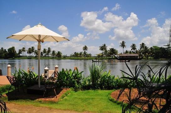 هتل Citrus Retreats Alleppey