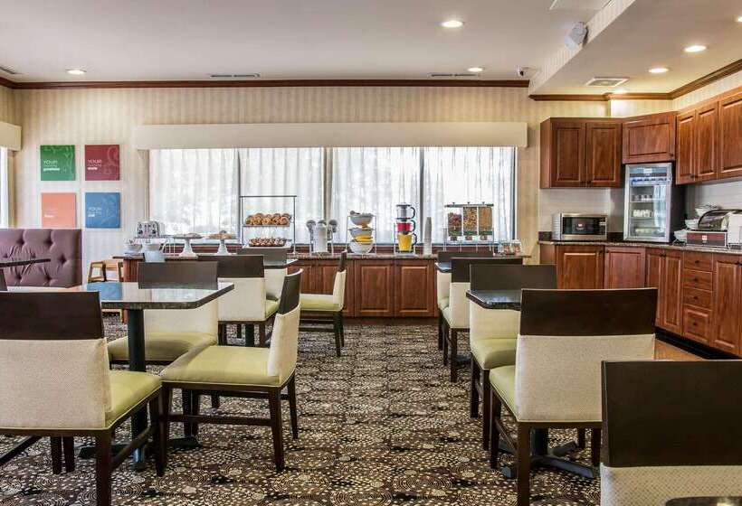 酒店 Comfort Suites