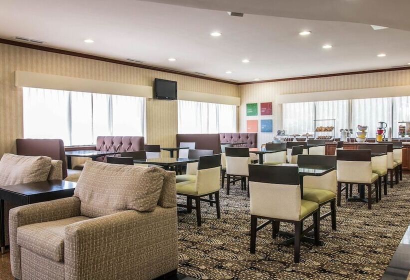 酒店 Comfort Suites