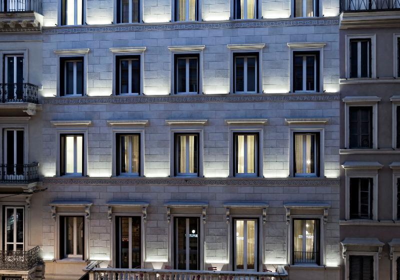 ホテル Corso 281 Luxury Suites