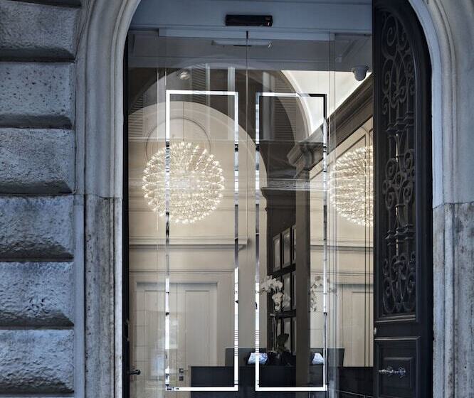 ホテル Corso 281 Luxury Suites