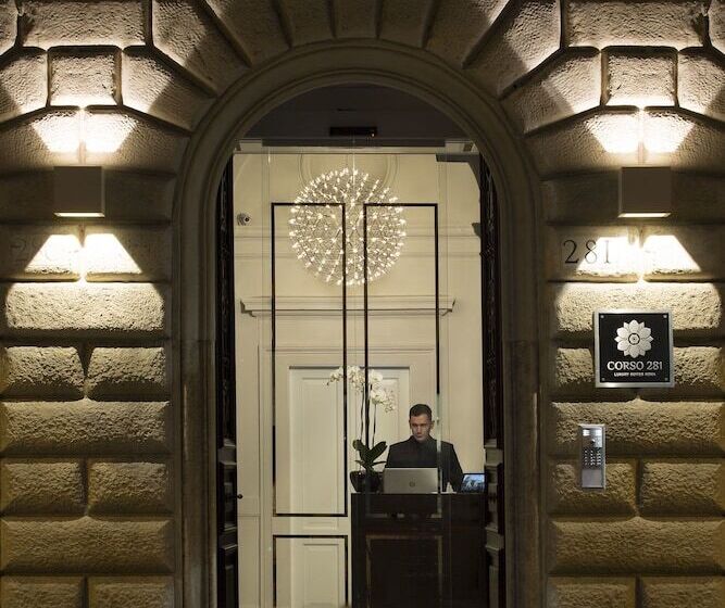 ホテル Corso 281 Luxury Suites