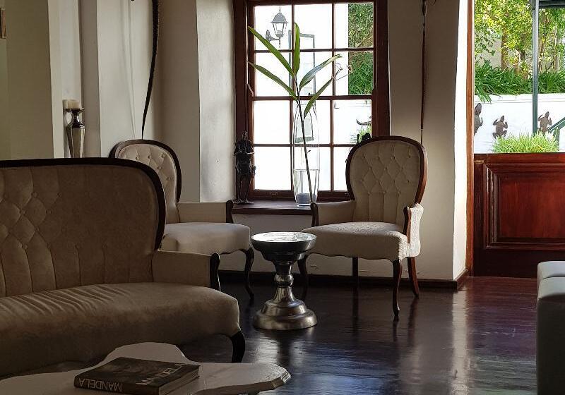 De Kloof Heritage Estate Hotel And Wellness