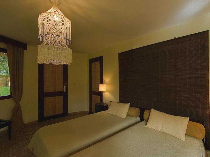 فندق Domaine De Nianing