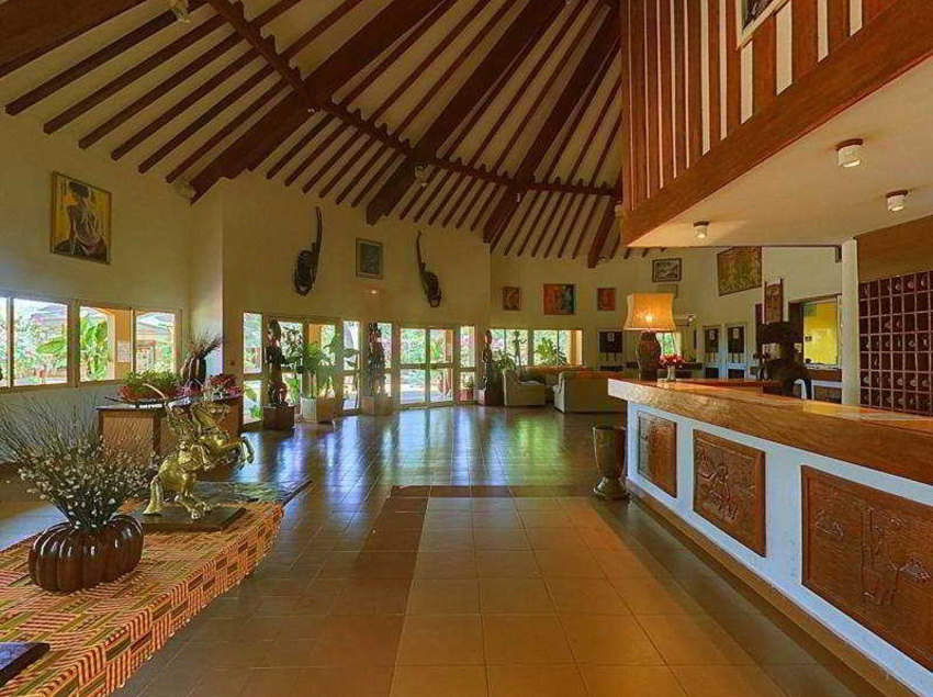 فندق Domaine De Nianing