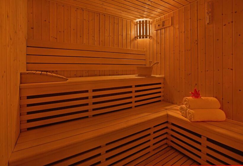 Doubletree By Hilton Hotel & Residences Dubai Al Barsha