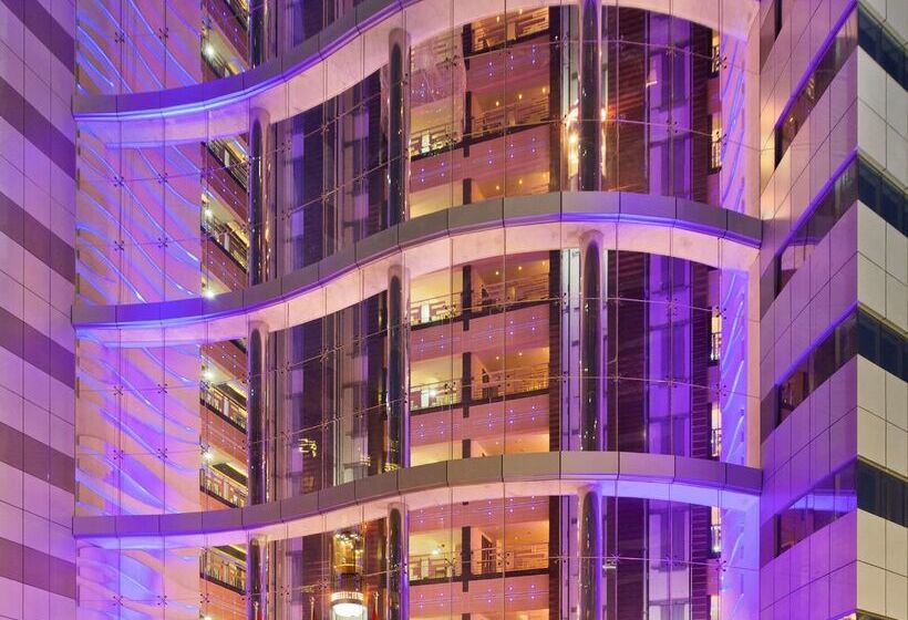 Doubletree By Hilton Hotel & Residences Dubai Al Barsha