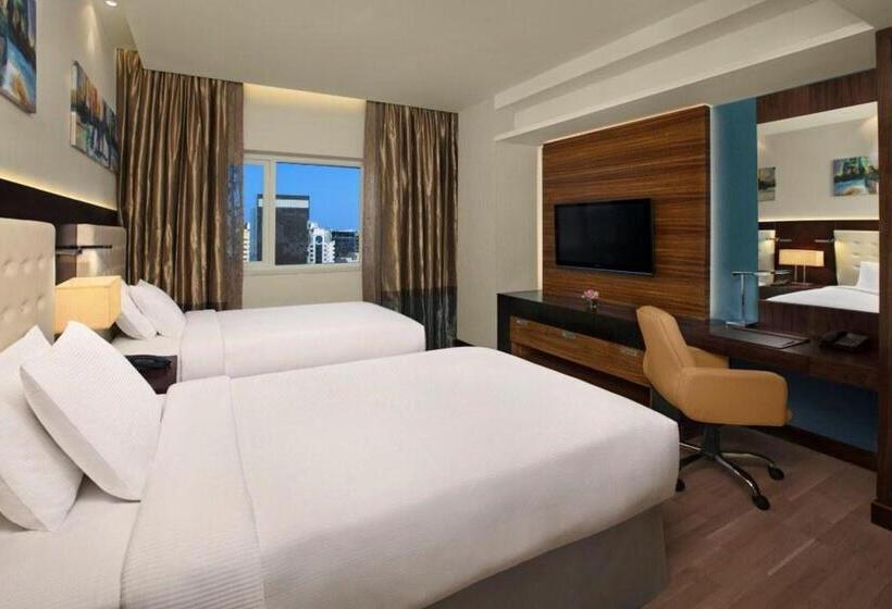 Doubletree By Hilton Hotel & Residences Dubai Al Barsha