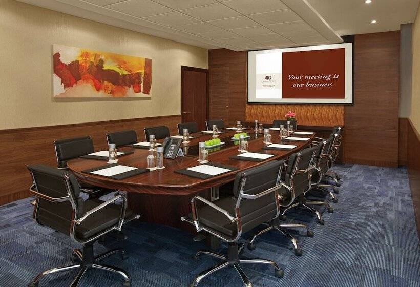 Doubletree By Hilton Hotel & Residences Dubai Al Barsha