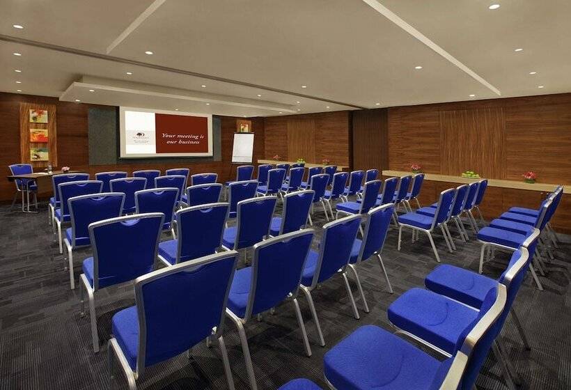 Doubletree By Hilton Hotel & Residences Dubai Al Barsha