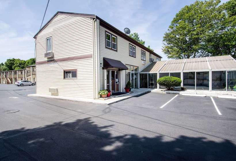 酒店 Econo Lodge By Choice Cape Cod