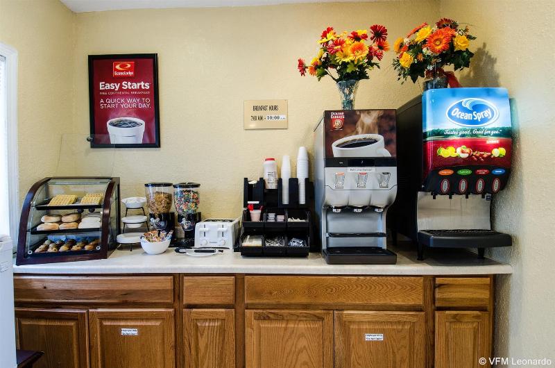 酒店 Econo Lodge By Choice Cape Cod