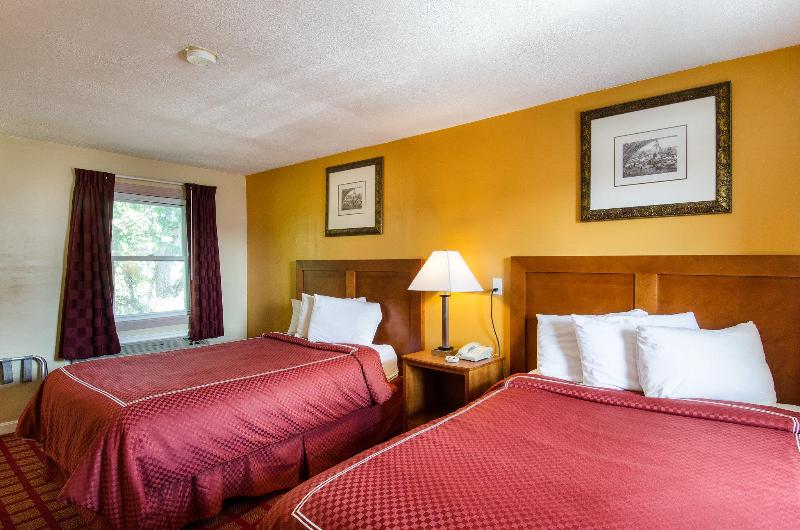 酒店 Econo Lodge By Choice Cape Cod