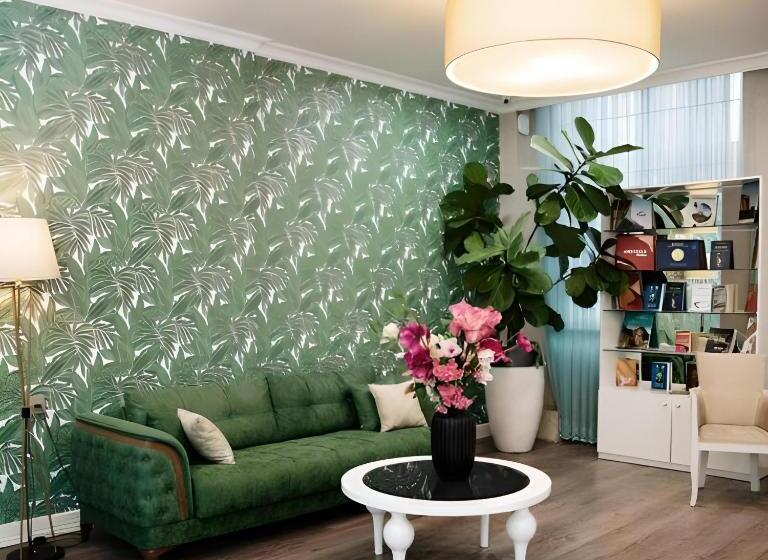 هتل Empire Business Baku