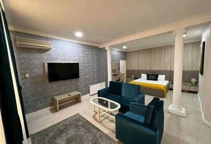 هتل Empire Business Baku