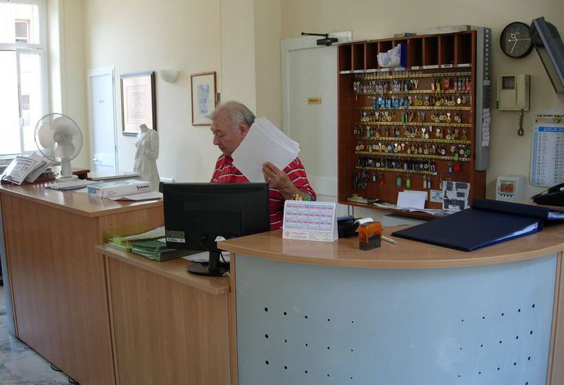 ホテル Foresteria Roma Esercito Della Salvezza