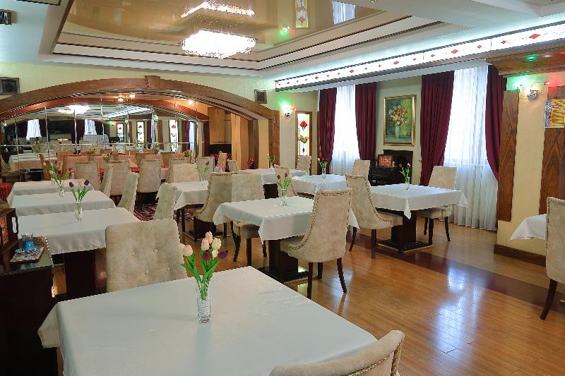 هتل Ganjali Plaza