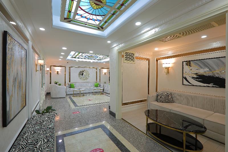 هتل Ganjali Plaza