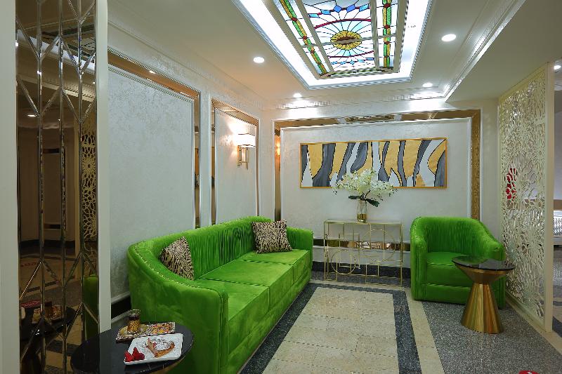 هتل Ganjali Plaza